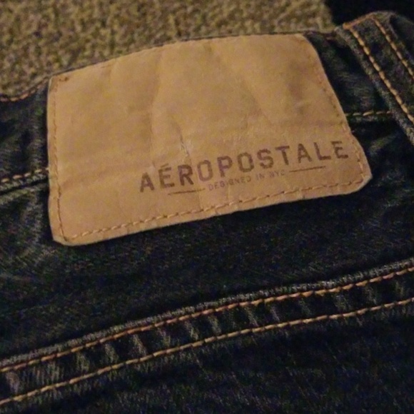 Used blue jeans - Picture 3 of 5